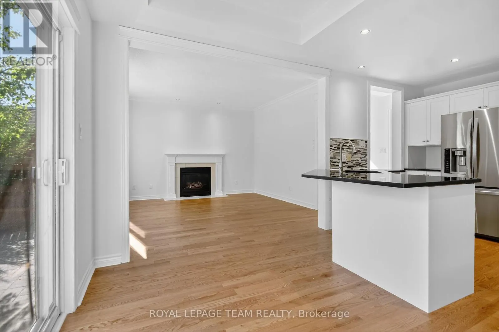 6 STONECROFT TERRACE