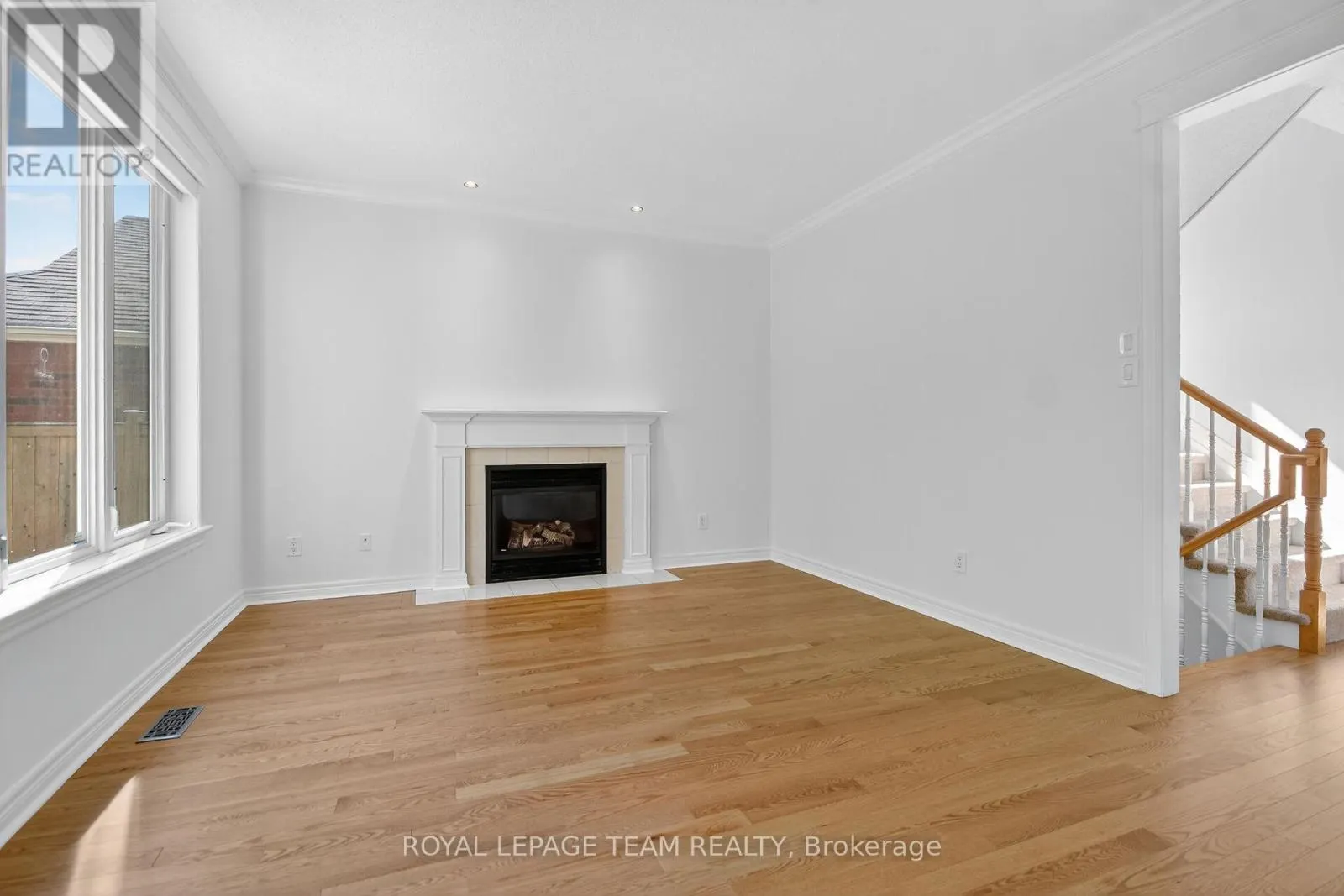 6 STONECROFT TERRACE