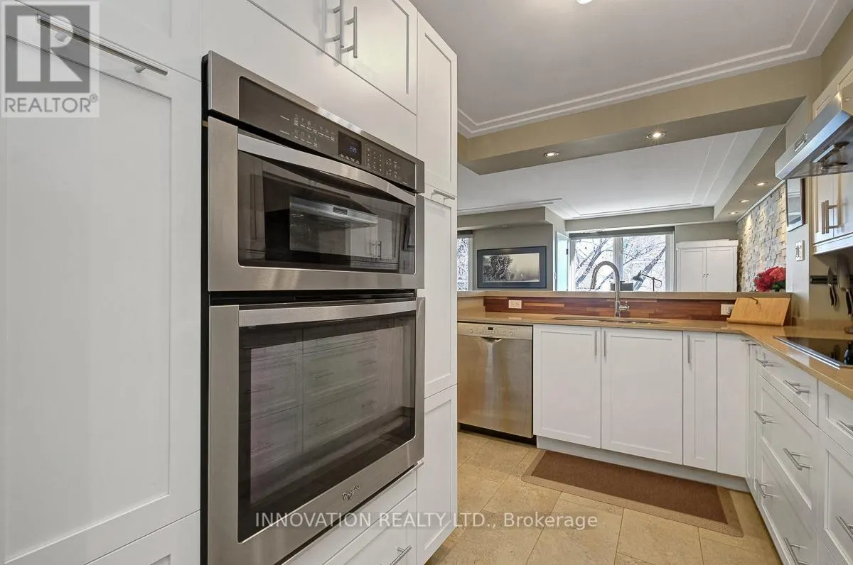 2C - 150 WAVERLEY STREET