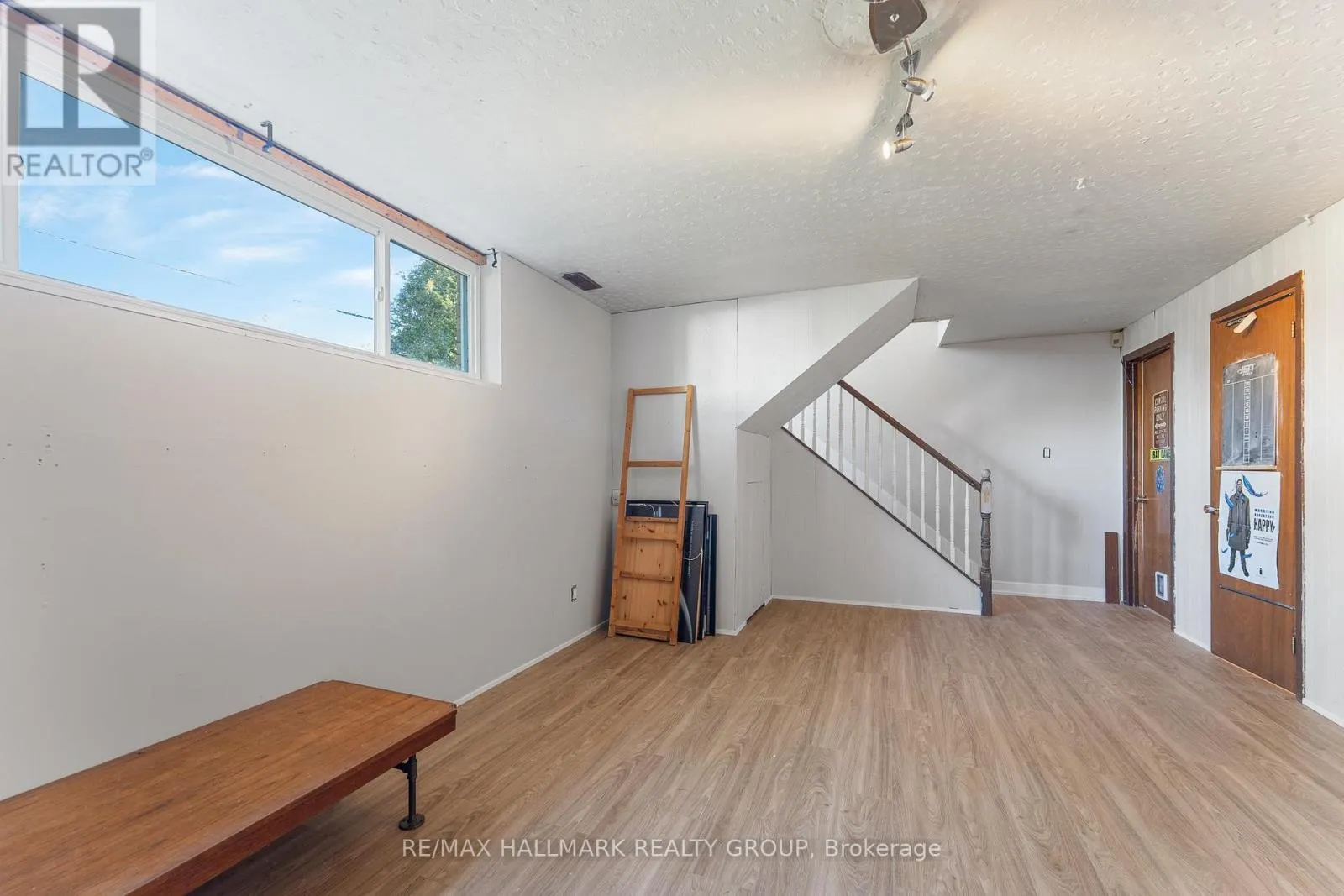 3960 FARMERS WAY