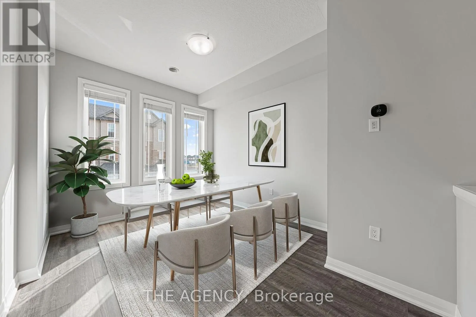 53 AQUARIUS CRESCENT