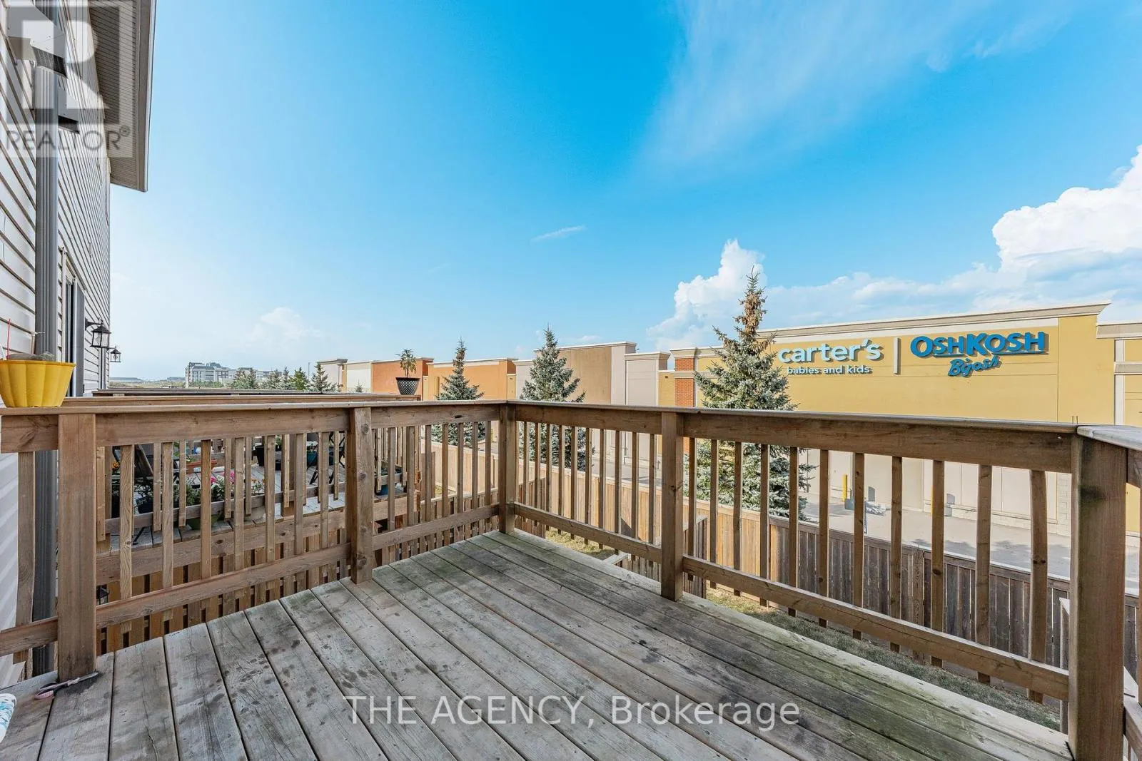 53 AQUARIUS CRESCENT