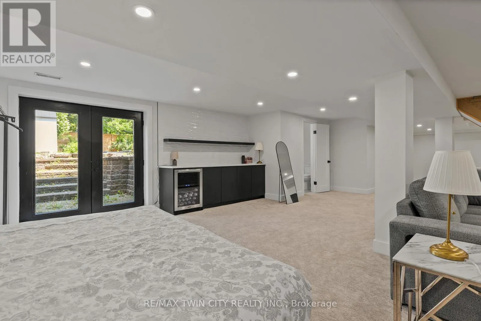 514 OXBOW ROAD