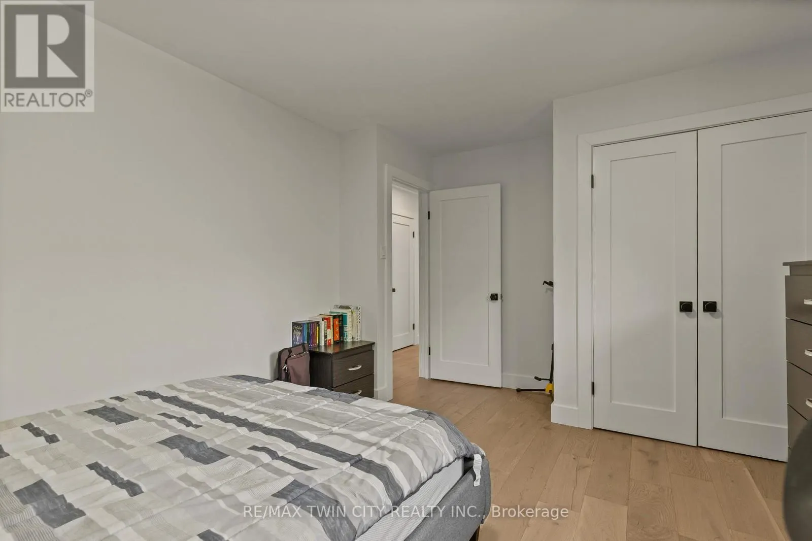 514 OXBOW ROAD