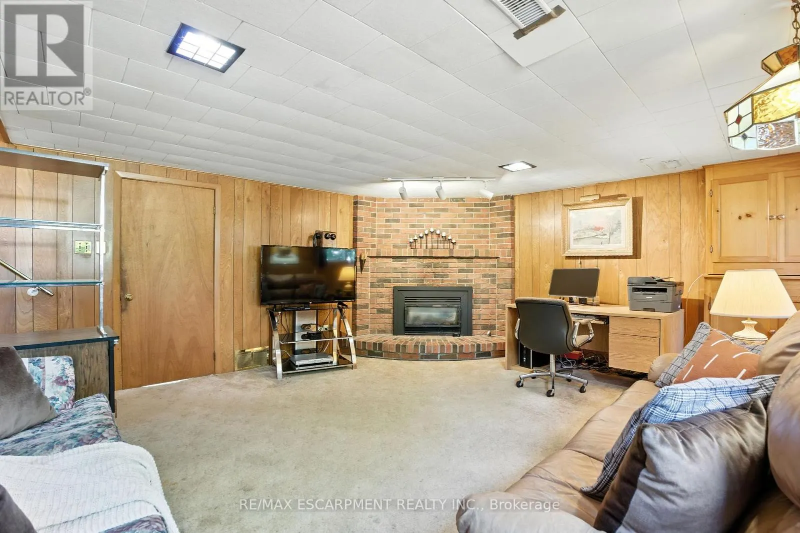 961 GARDEN LANE