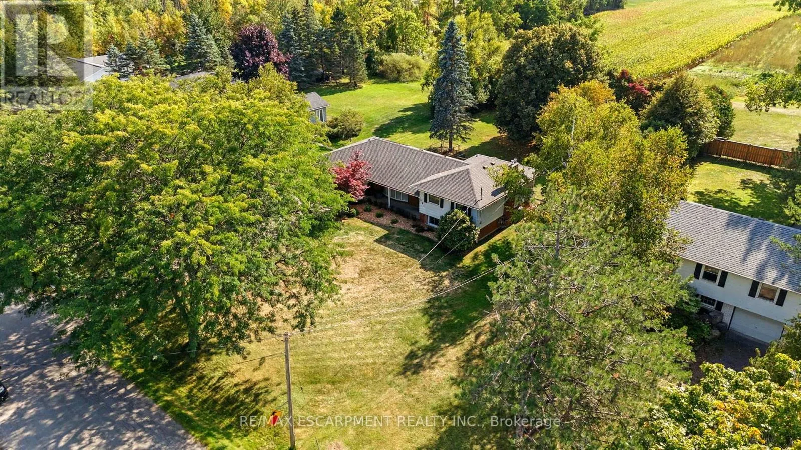 961 GARDEN LANE