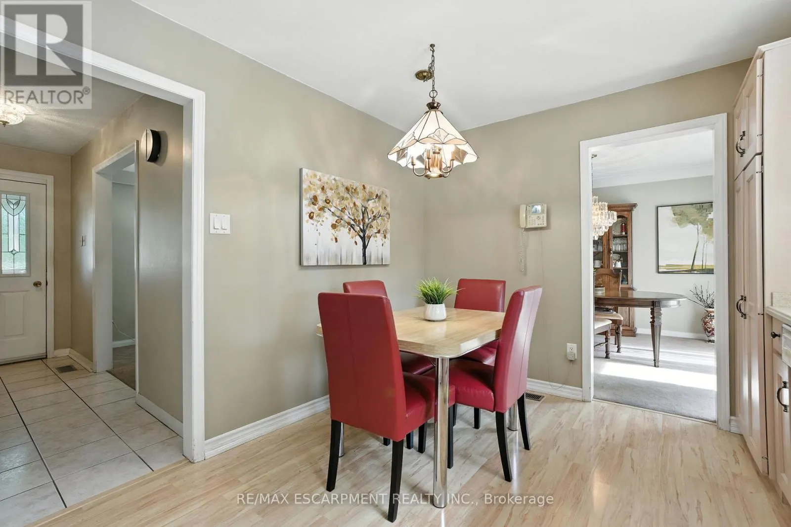 961 GARDEN LANE