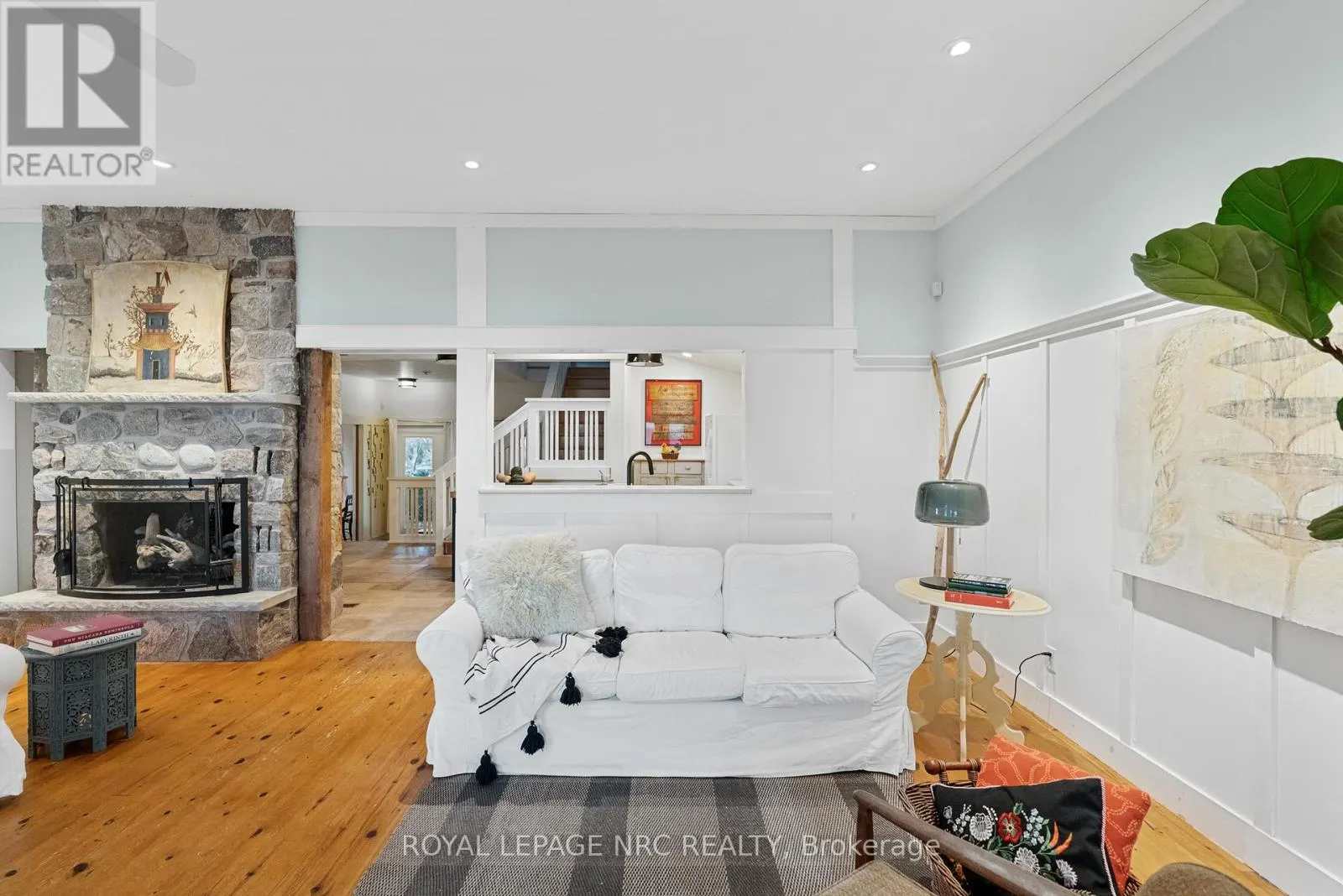 3765 CRYSTAL BEACH DRIVE