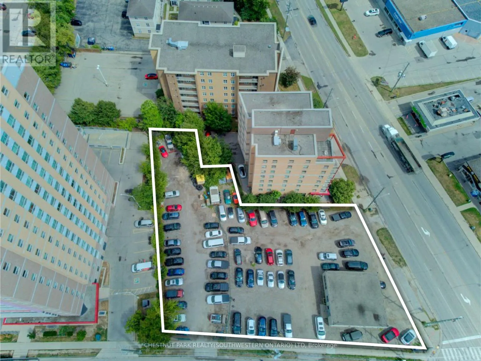 24-26 UNNIVERSITY AVENUE