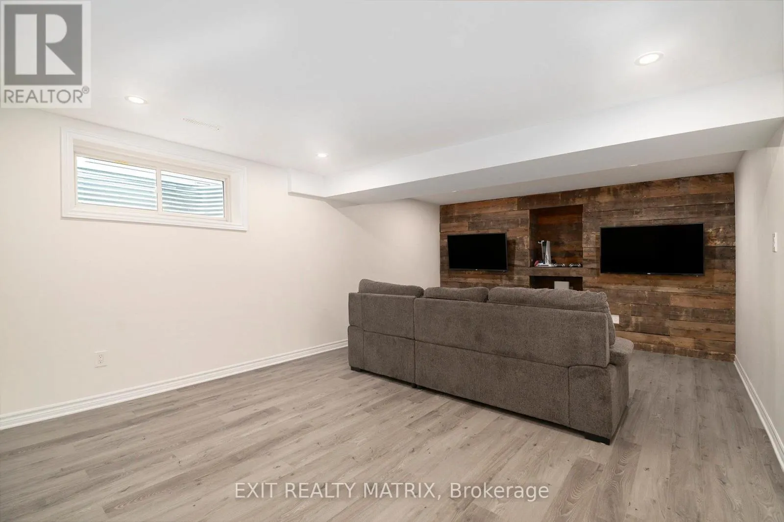 132 LYNN VALLEY TERRACE