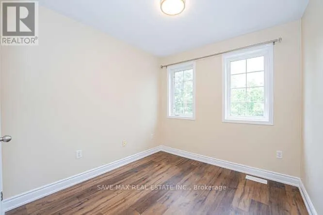 43 - 21 DIANA AVENUE