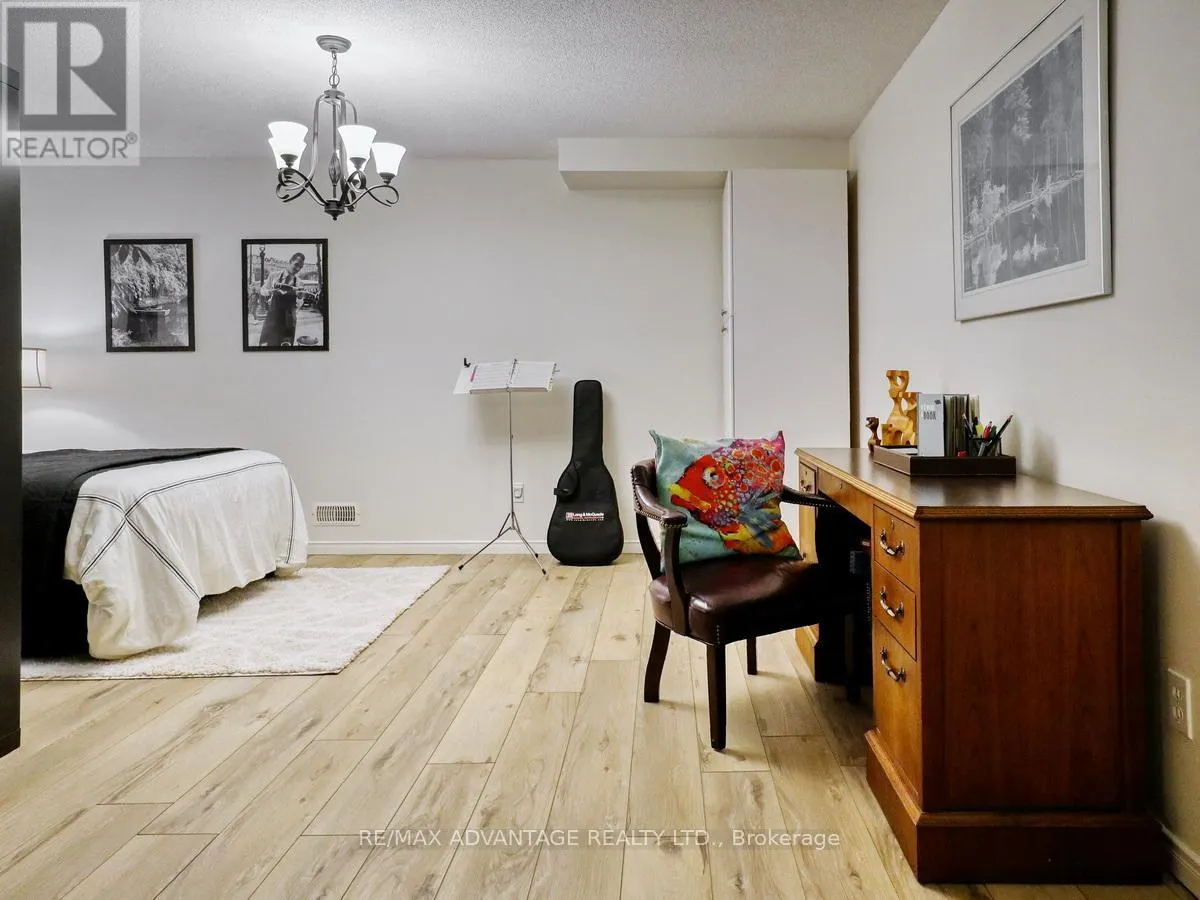 21 - 59 PENNYBROOK CRESCENT, #21