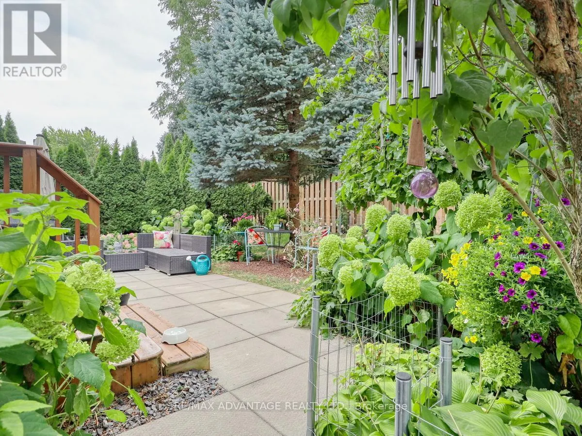 21 - 59 PENNYBROOK CRESCENT, #21