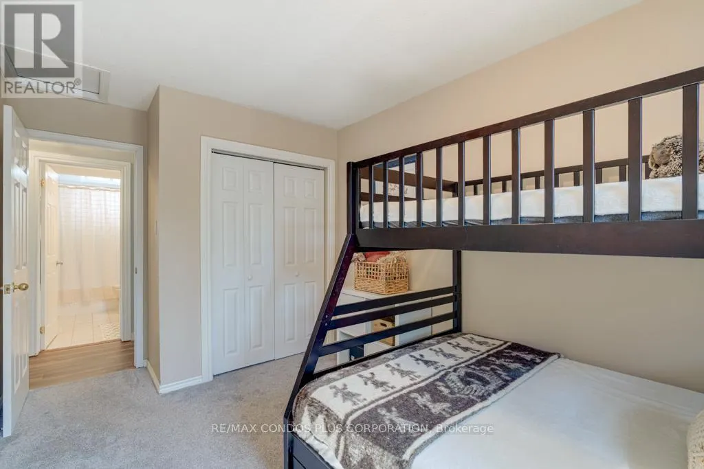 577 MACKECHNIE CRESCENT