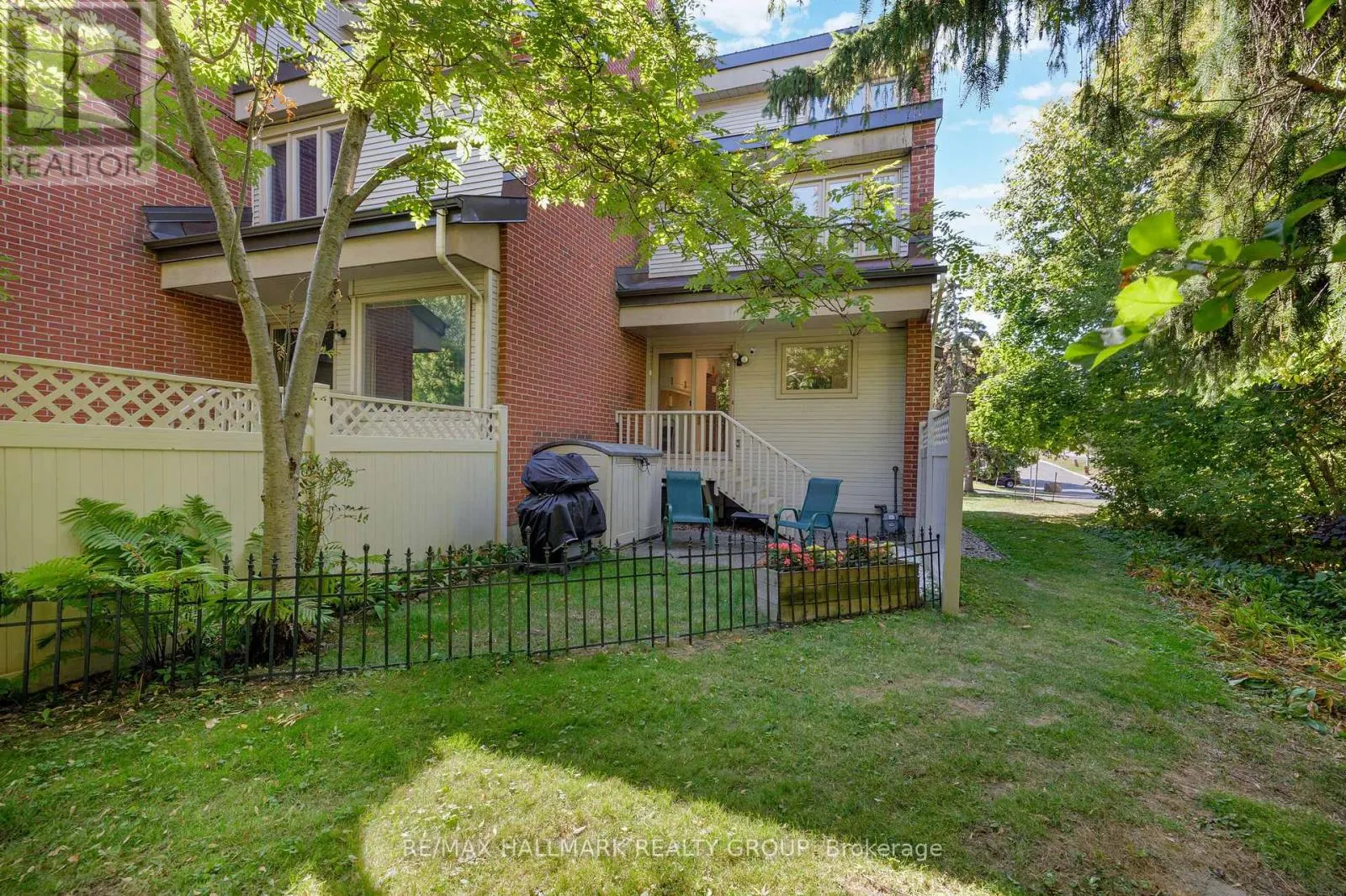 1 - 60 GREENFIELD AVENUE