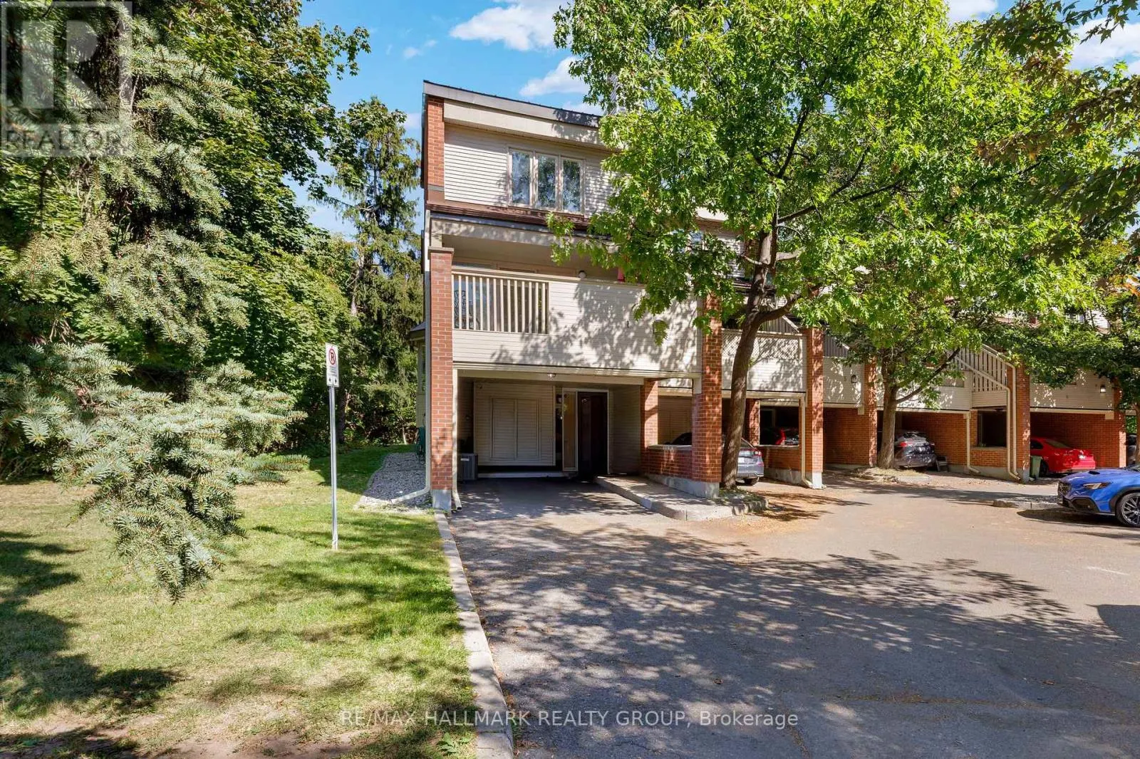 1 - 60 GREENFIELD AVENUE