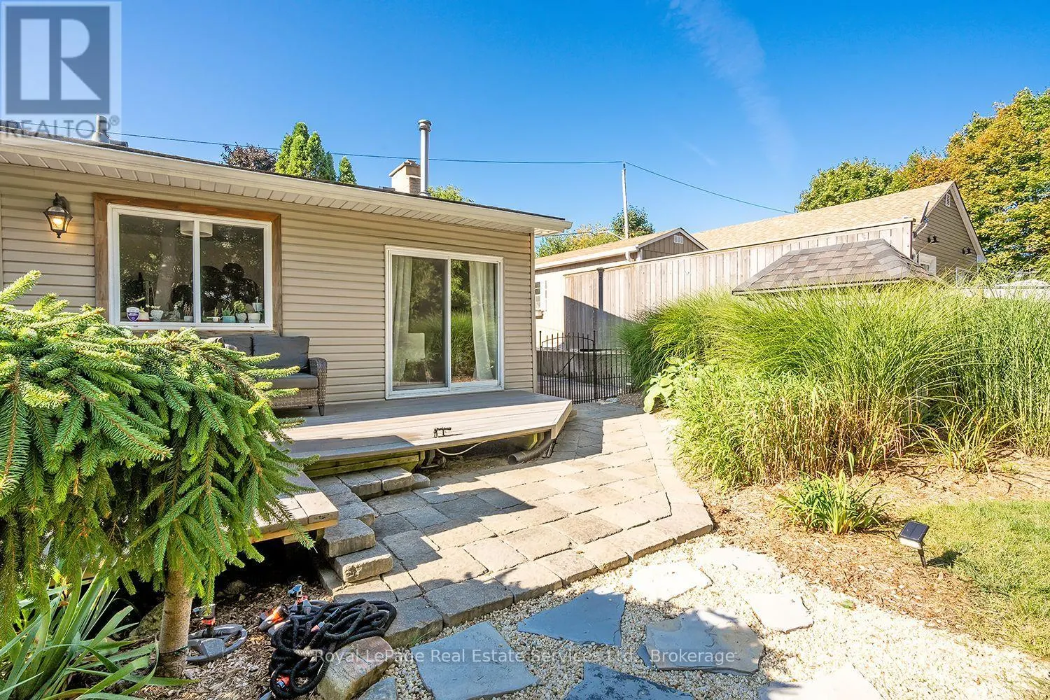 23 LORNE AVENUE