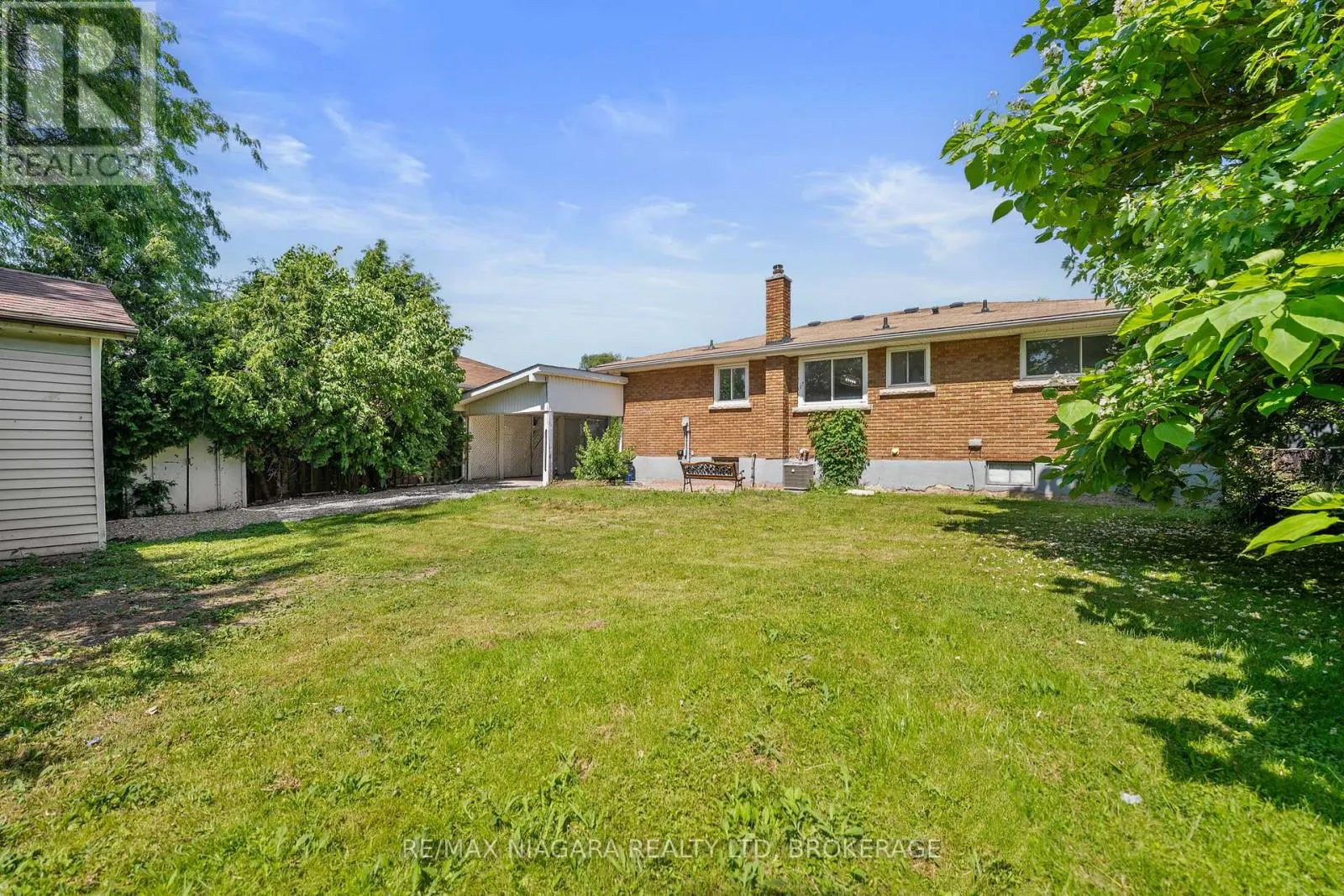 21 BROOKDALE AVENUE