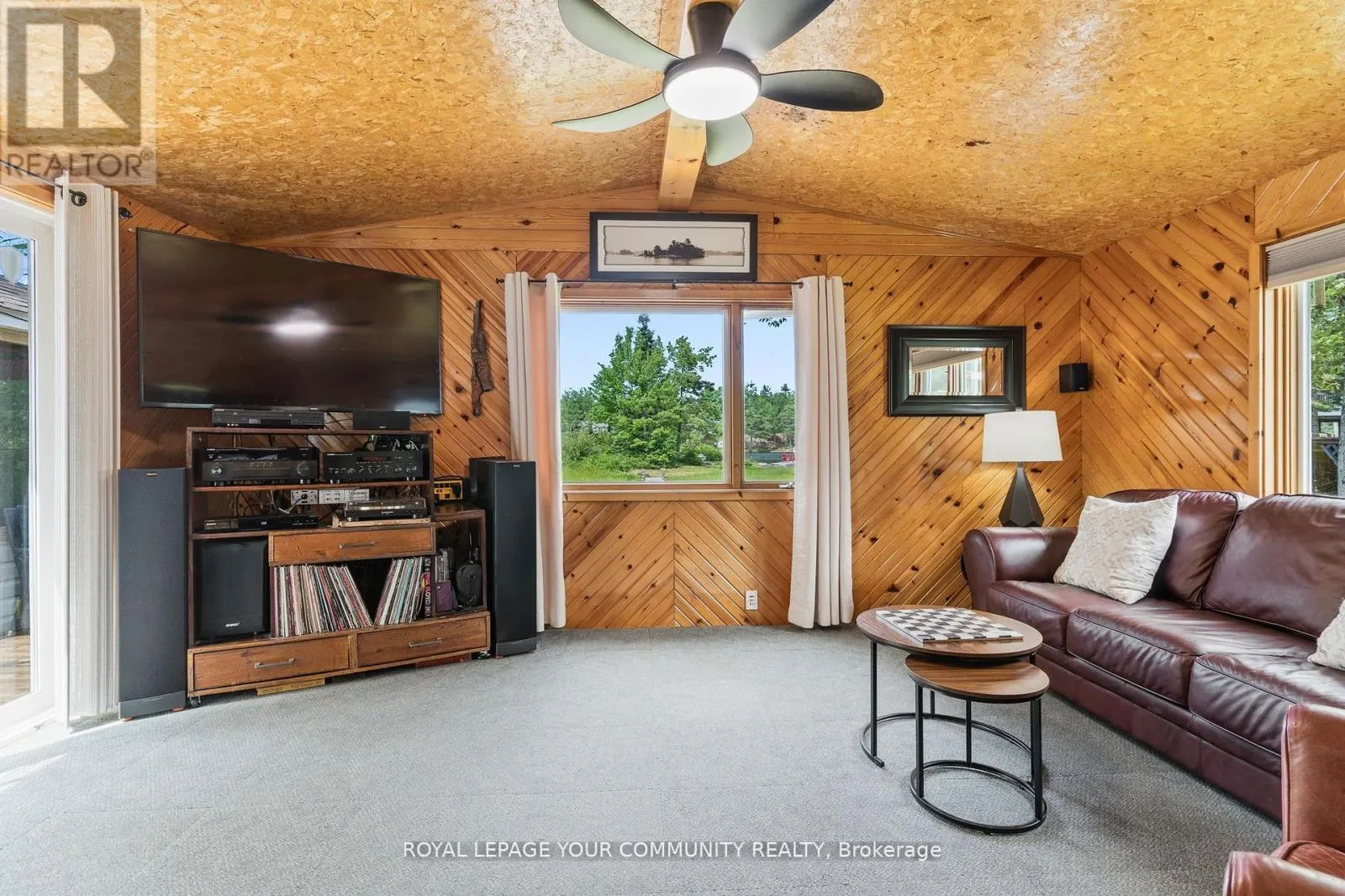1139 CANUCK TRAIL