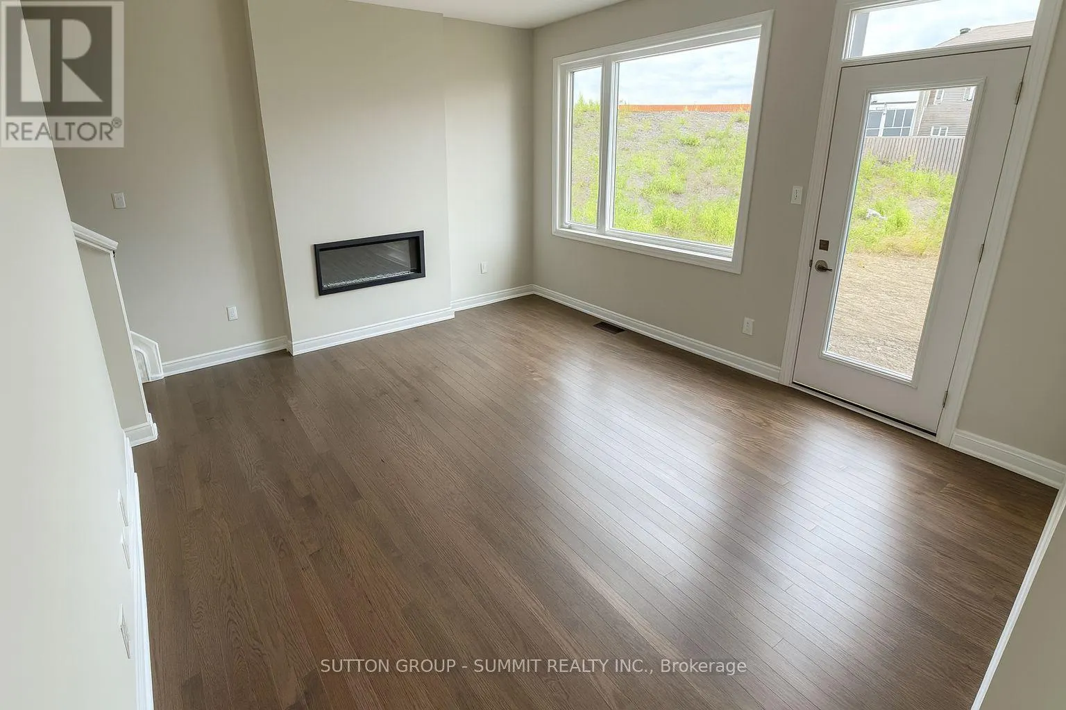 123 - 123 RYAN REYNOLDS WAY