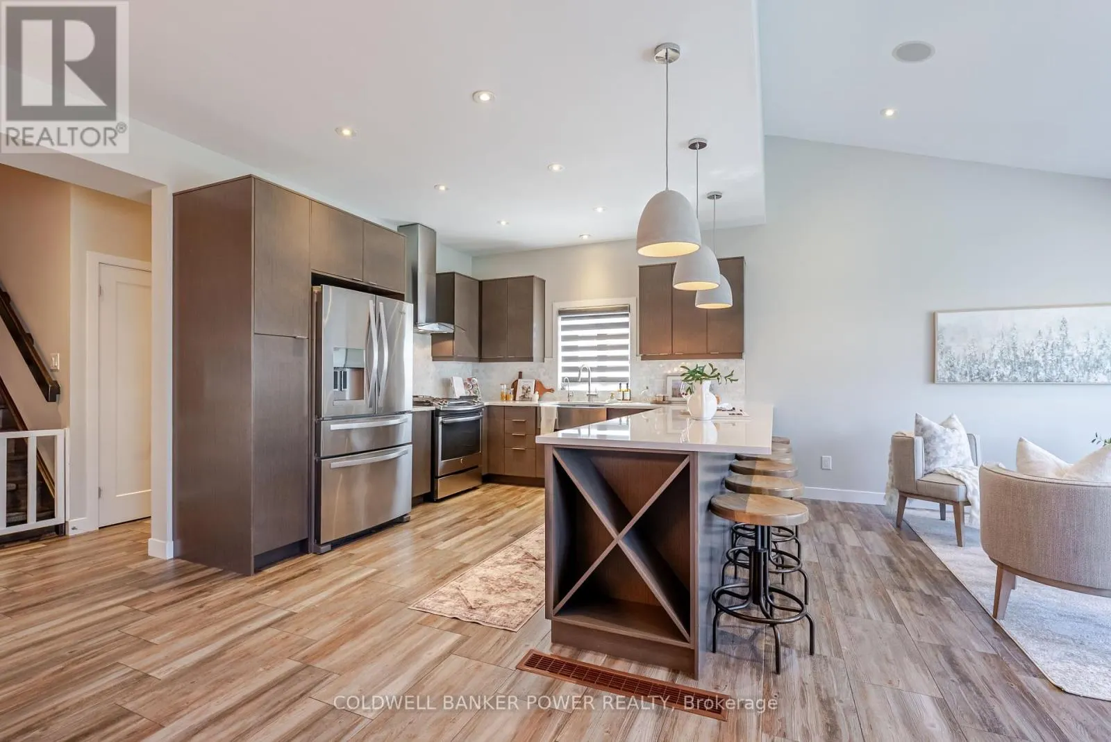 2224 YELLOWBIRCH PLACE
