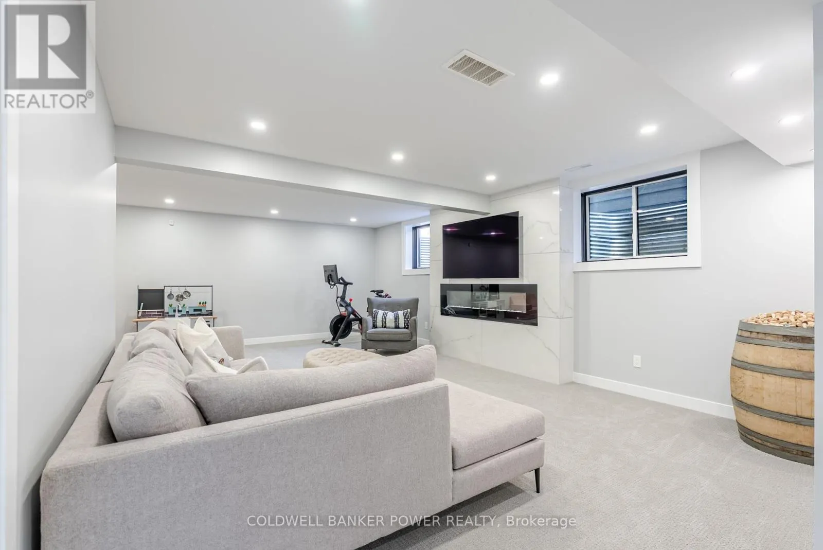 2224 YELLOWBIRCH PLACE