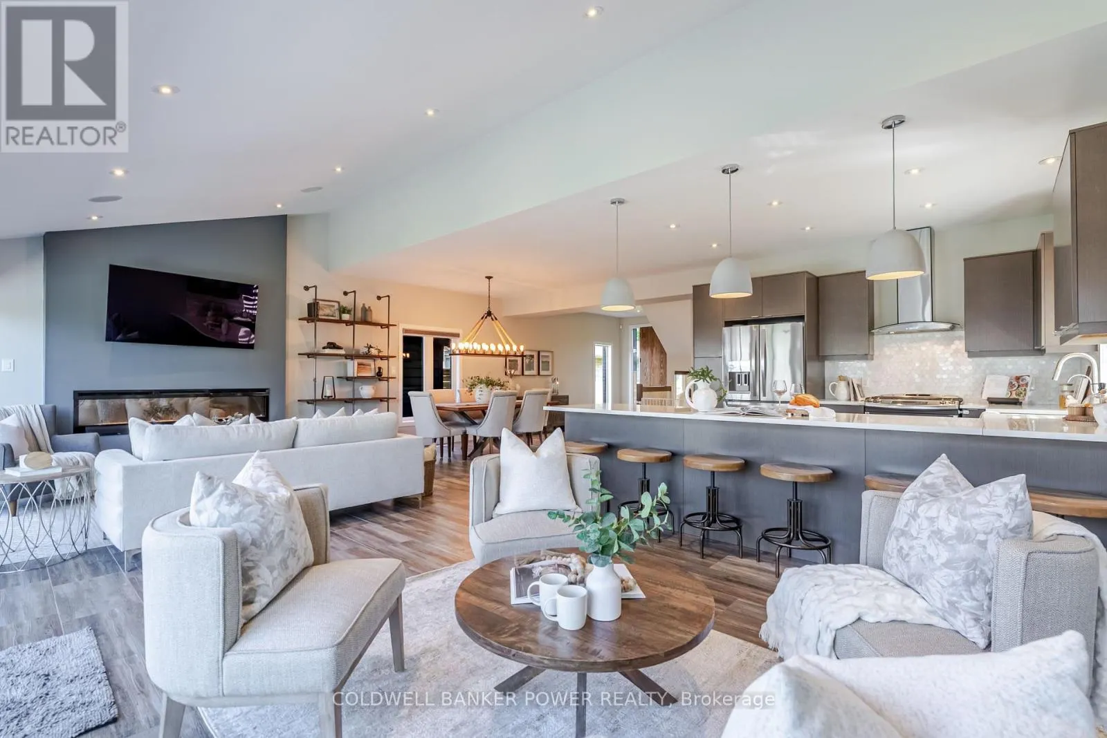 2224 YELLOWBIRCH PLACE