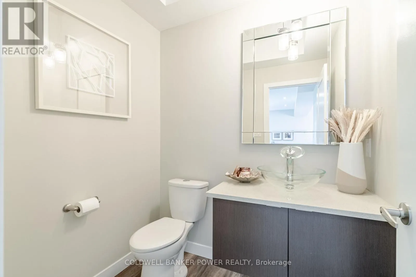2224 YELLOWBIRCH PLACE