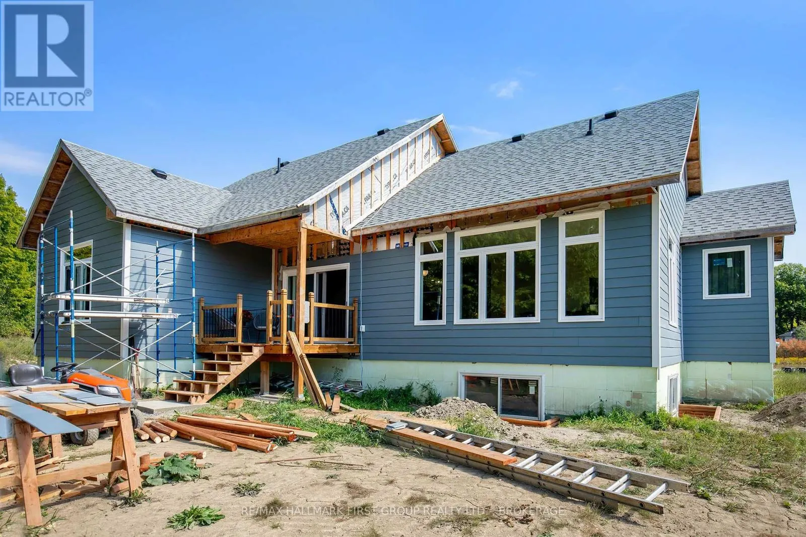 1054 CRANBERRY COVE LANE