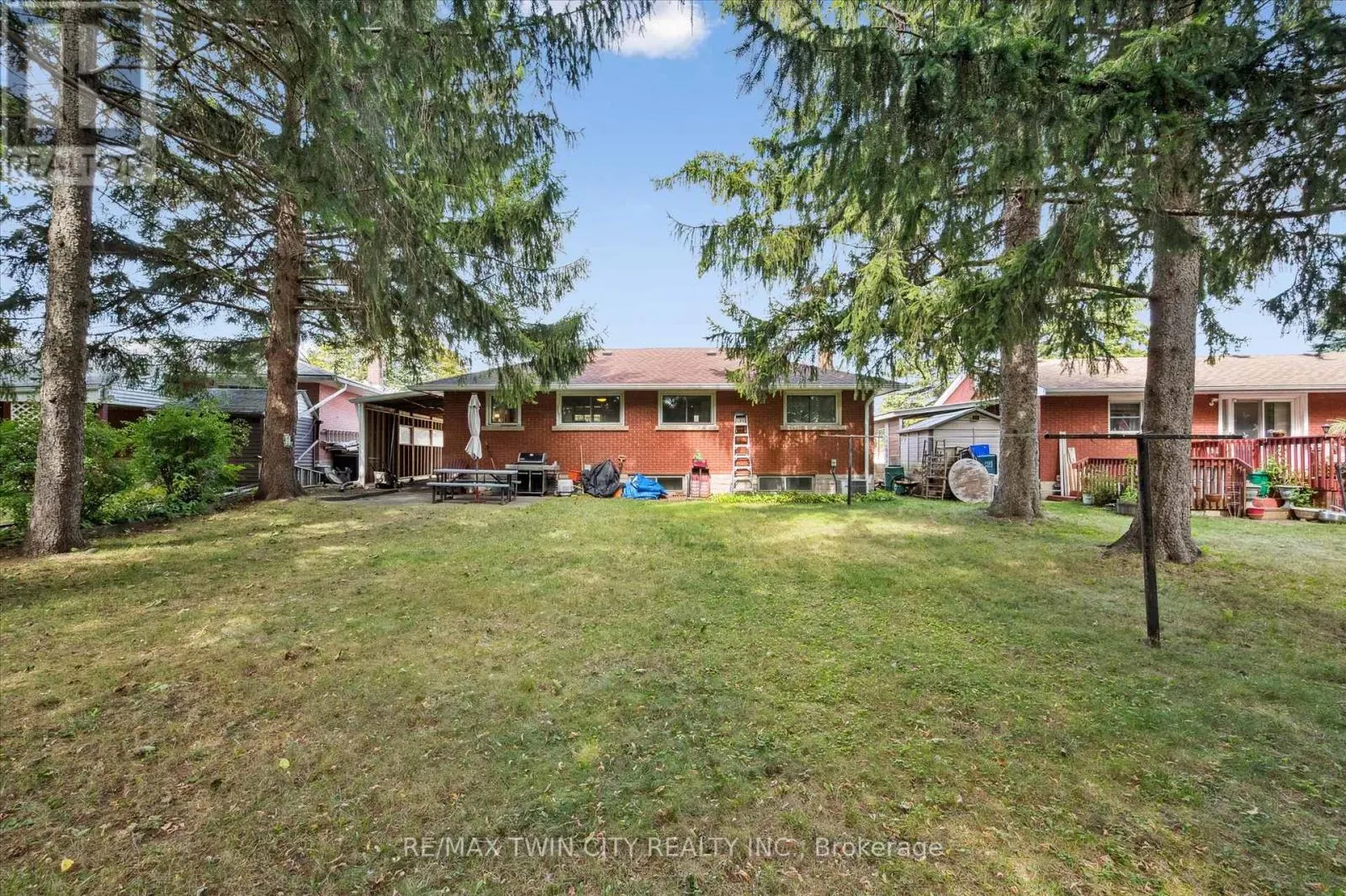 41 BONIFACE AVENUE