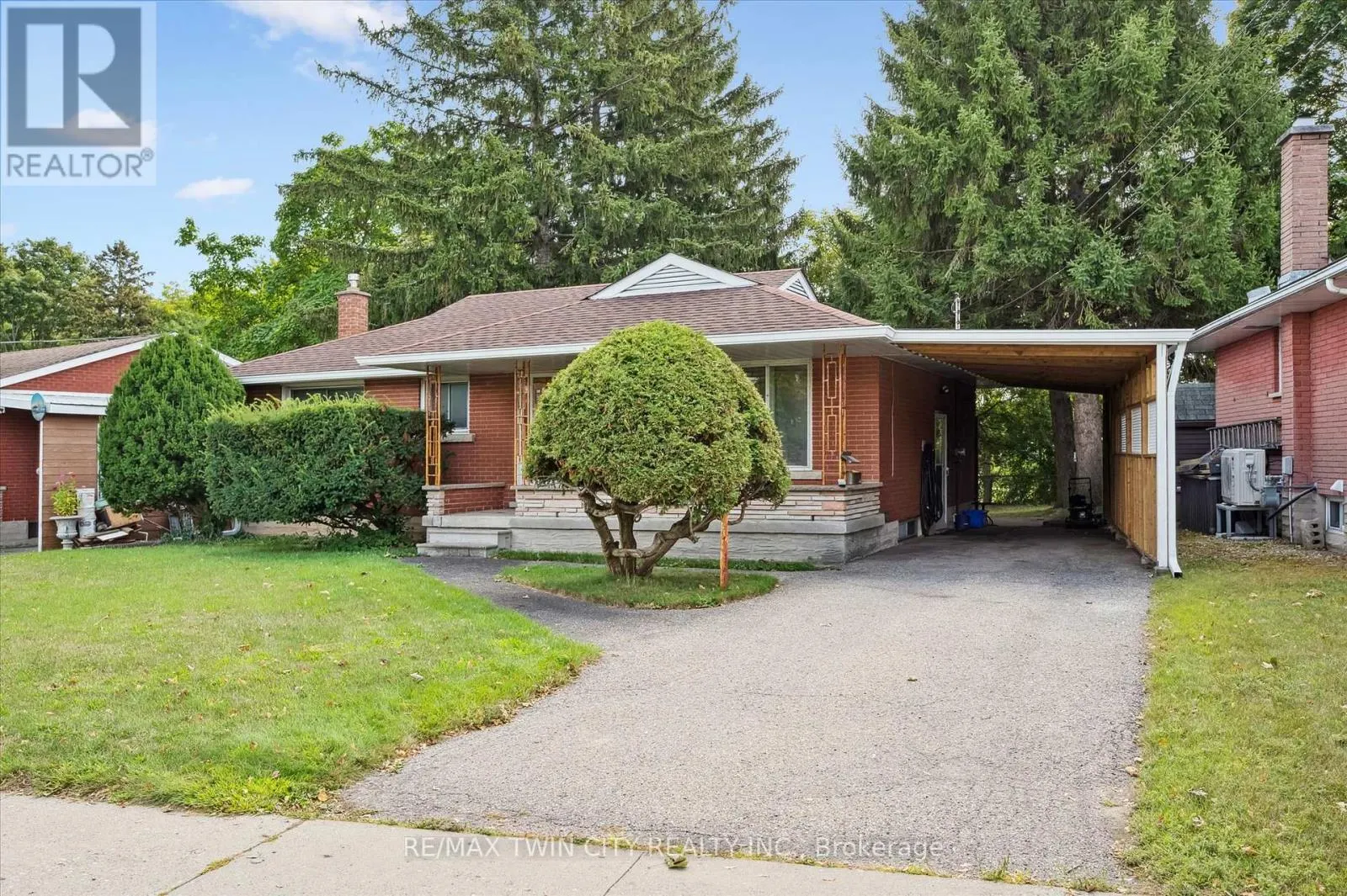 41 BONIFACE AVENUE