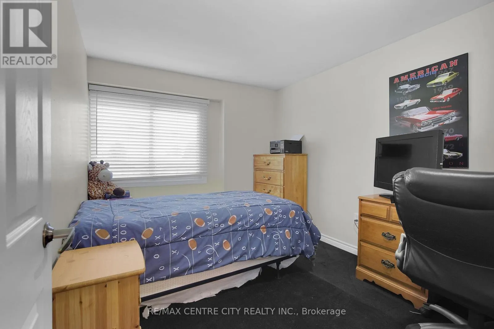 2103 FANSHAWE PARK ROAD W