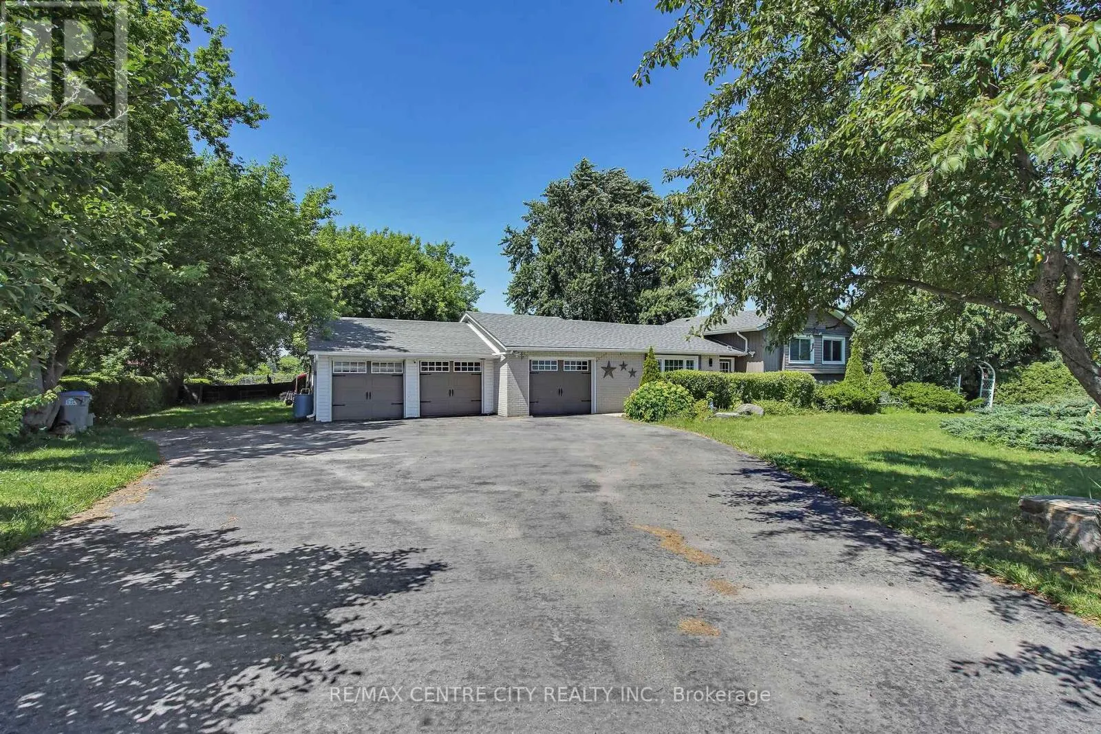 2103 FANSHAWE PARK ROAD W
