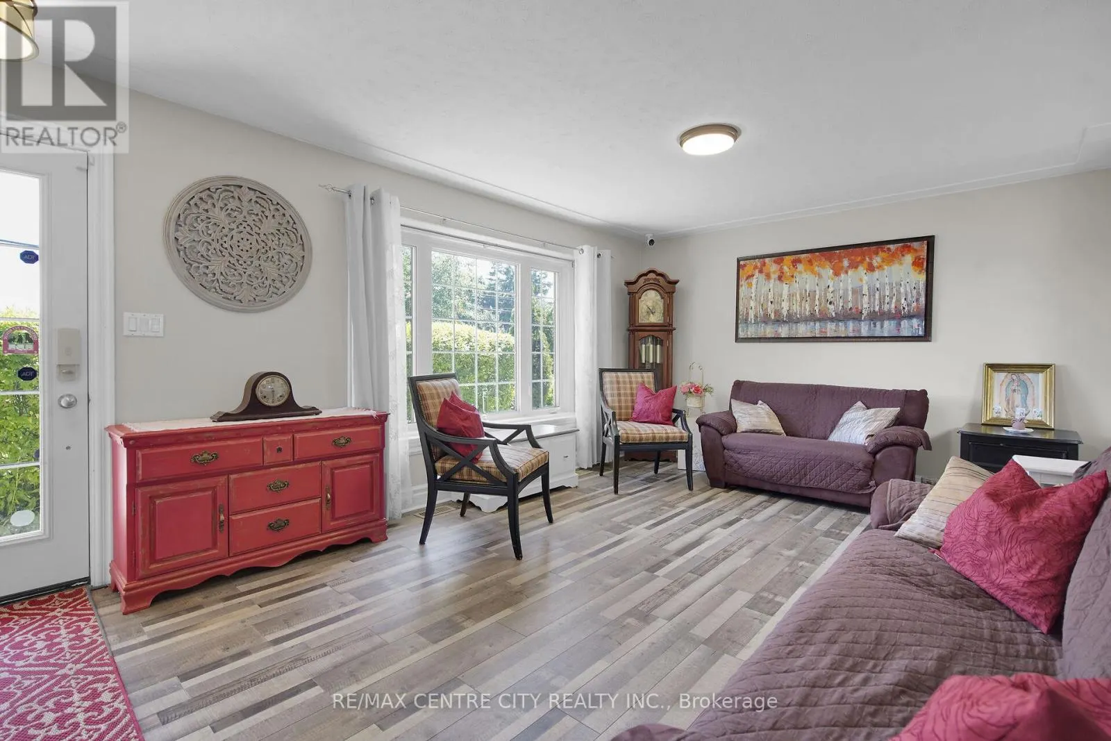 2103 FANSHAWE PARK ROAD W