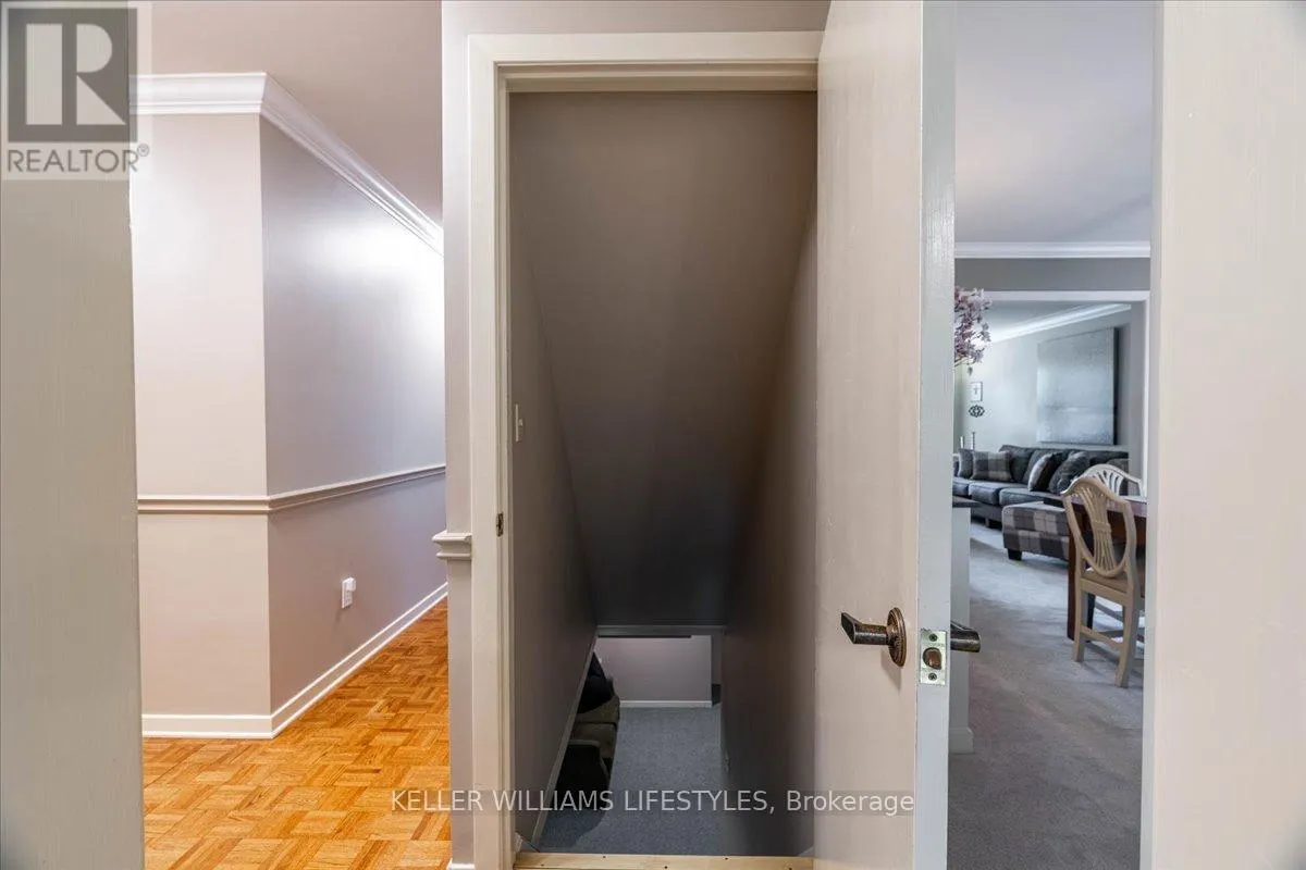 71 WESTRIDGE PLACE