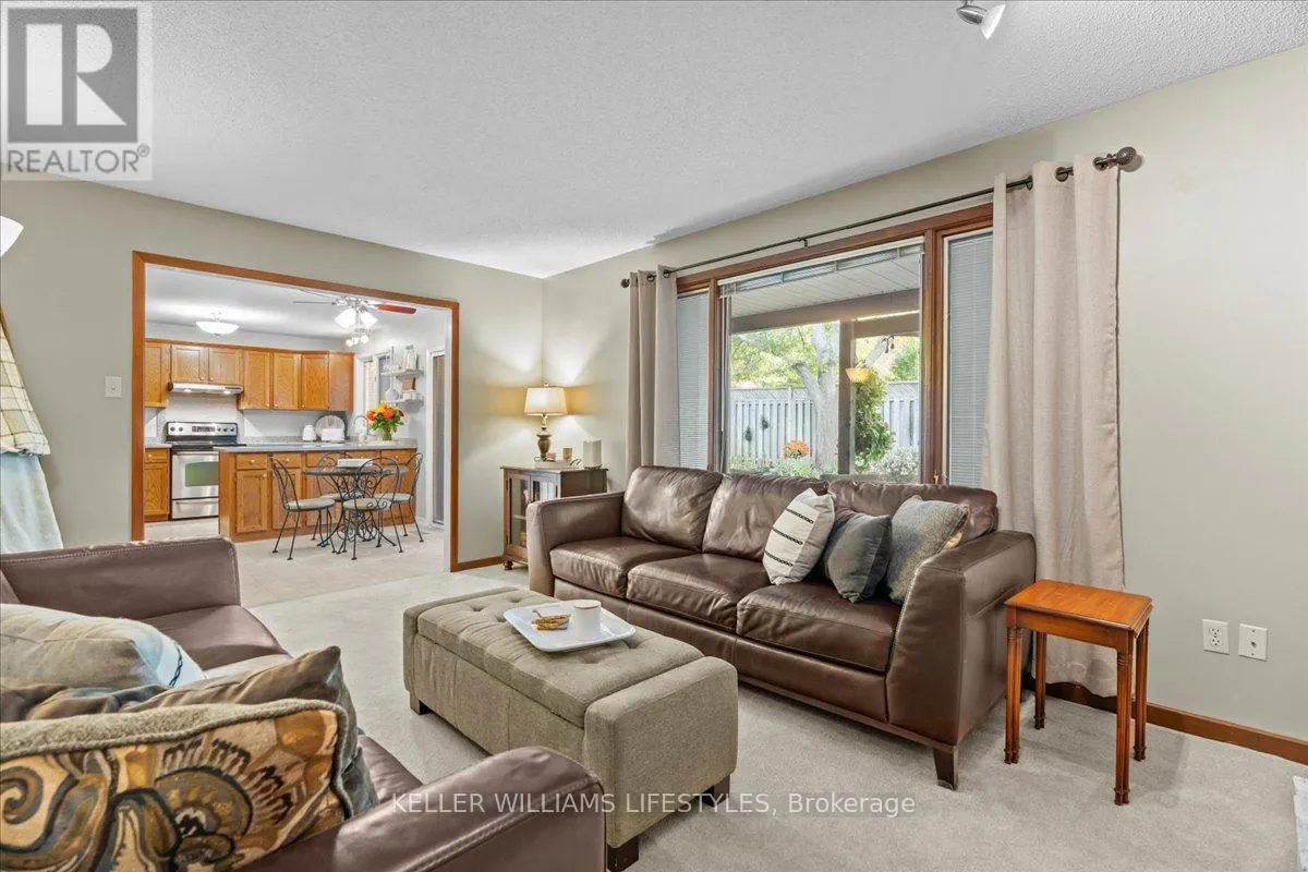 71 WESTRIDGE PLACE