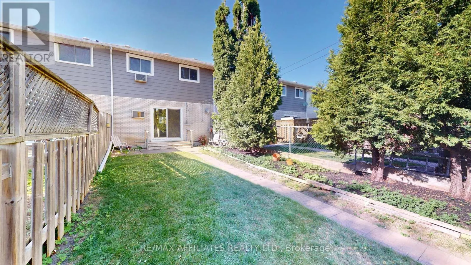23 MAPLE AVENUE