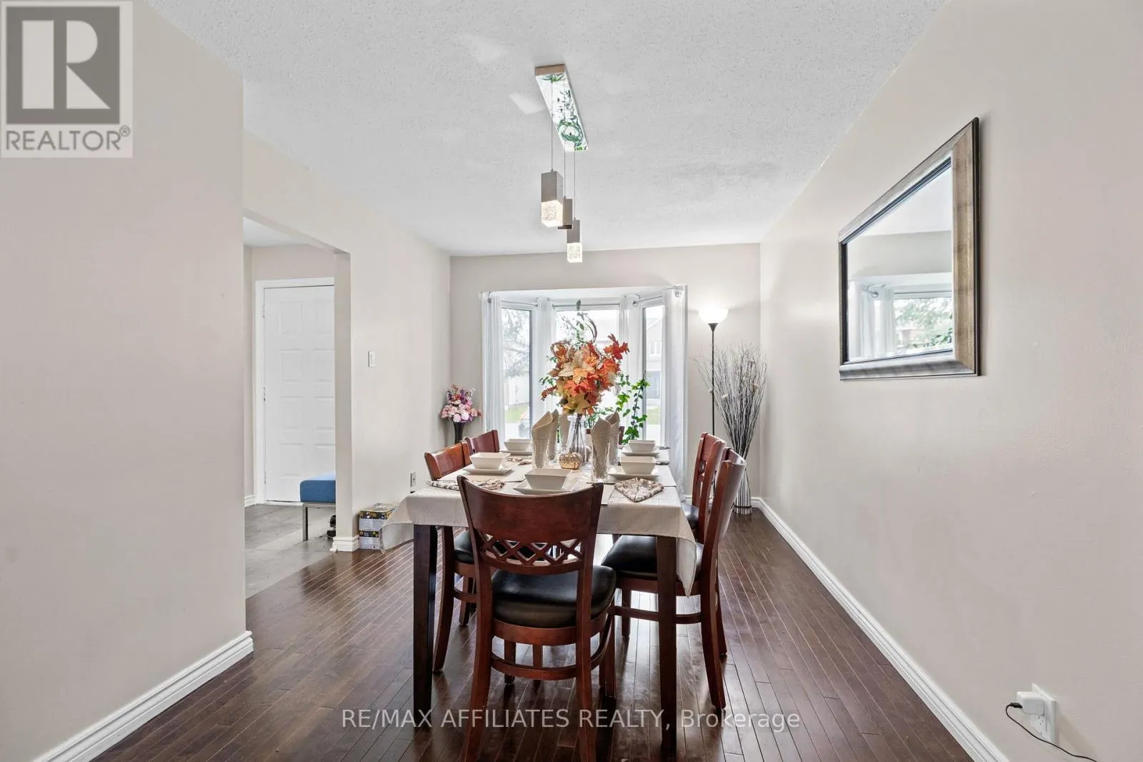 43 BLUEGRASS DRIVE