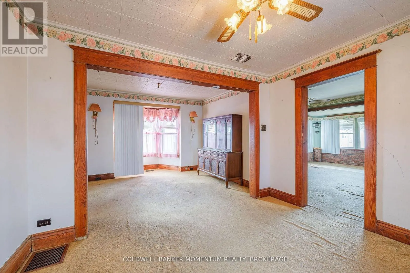 263 HUMBOLDT PARKWAY