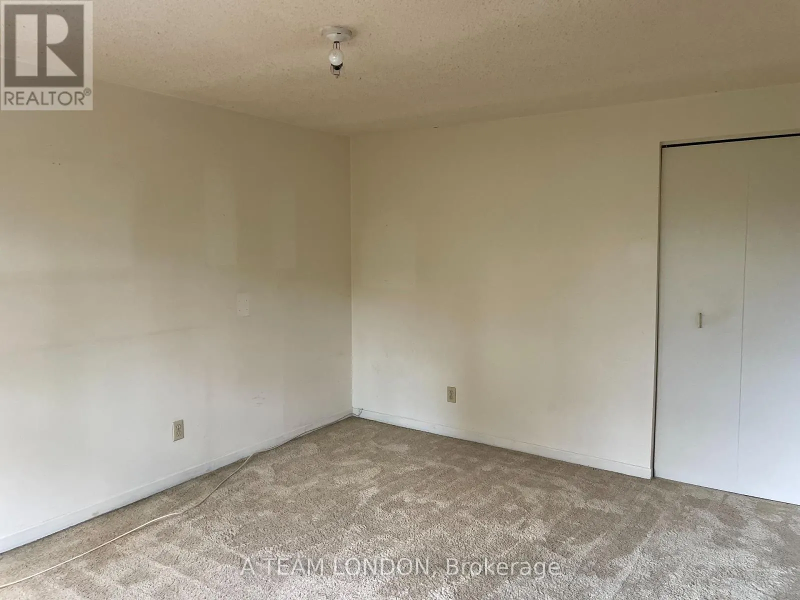 17 - 135 BELMONT DRIVE, #17
