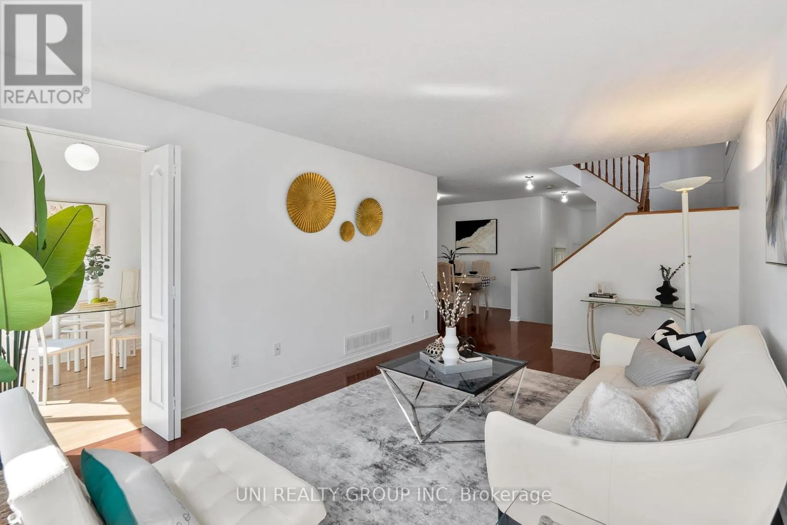 6134 RED WILLOW DRIVE