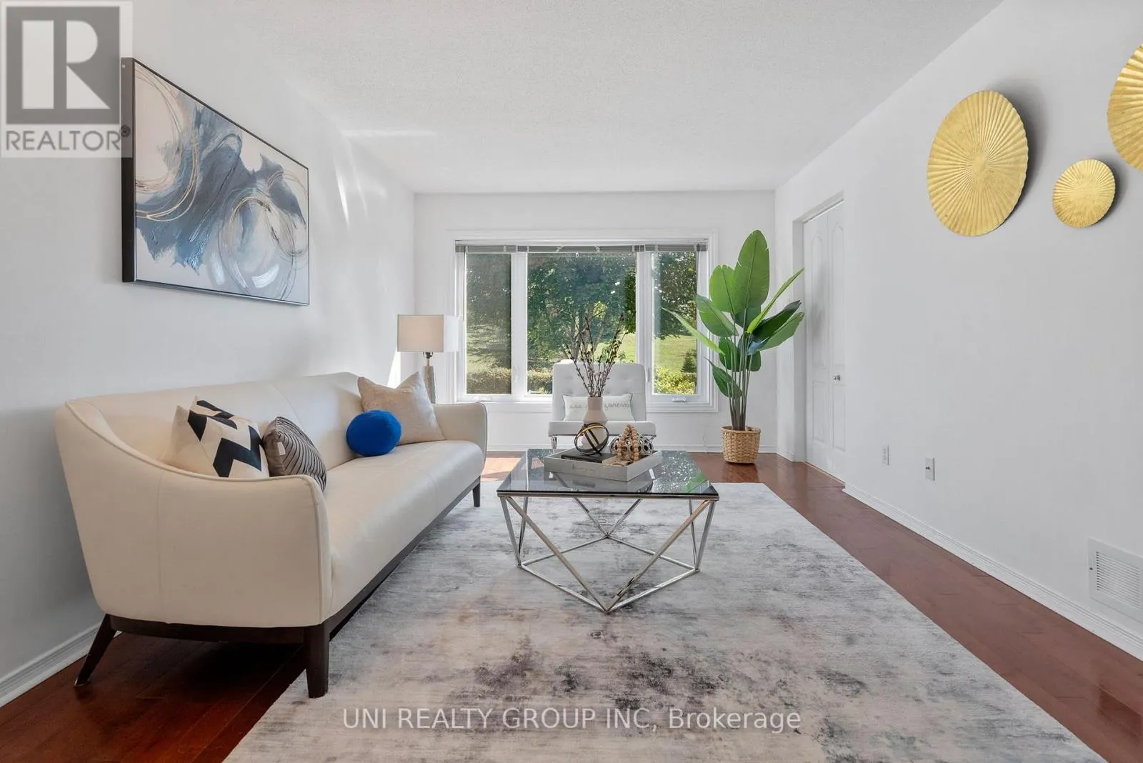 6134 RED WILLOW DRIVE