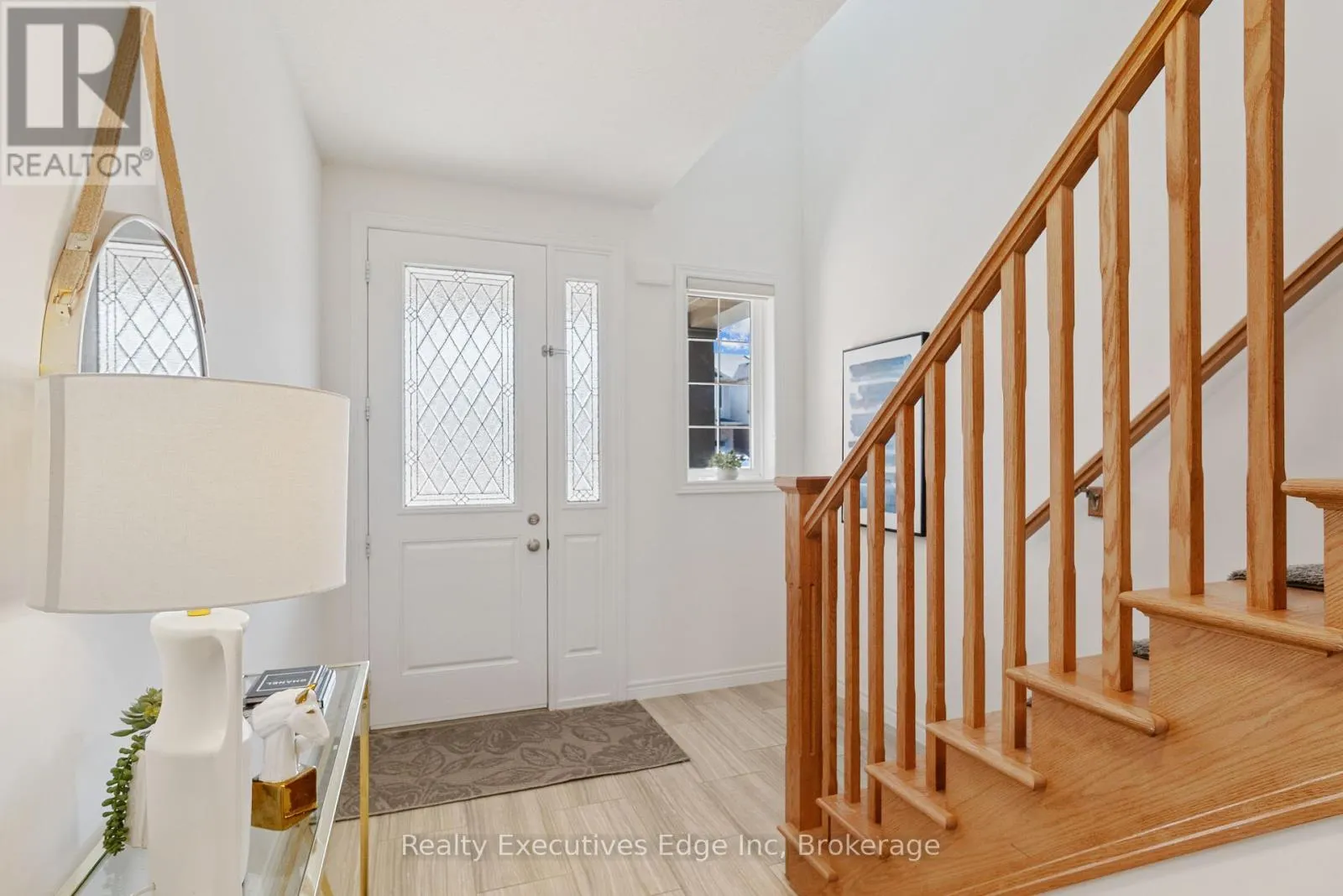 145 RIVERTRAIL AVENUE