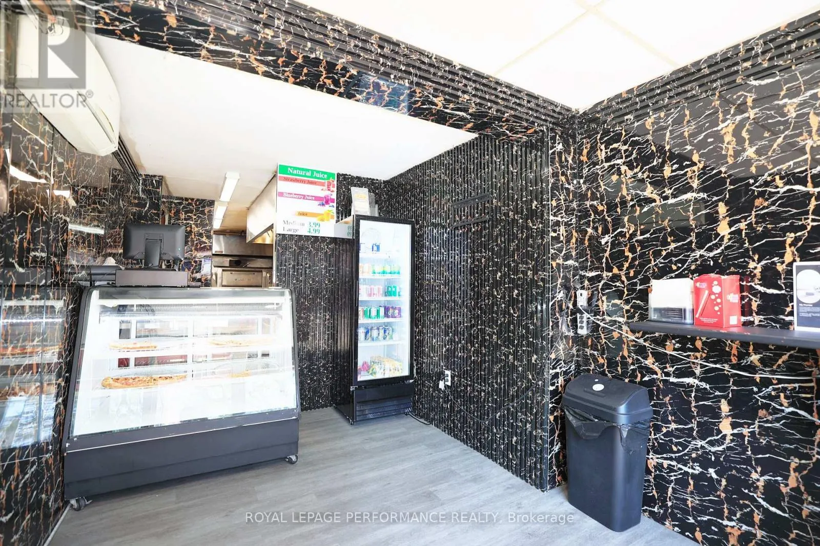 223 LAURIER AVENUE