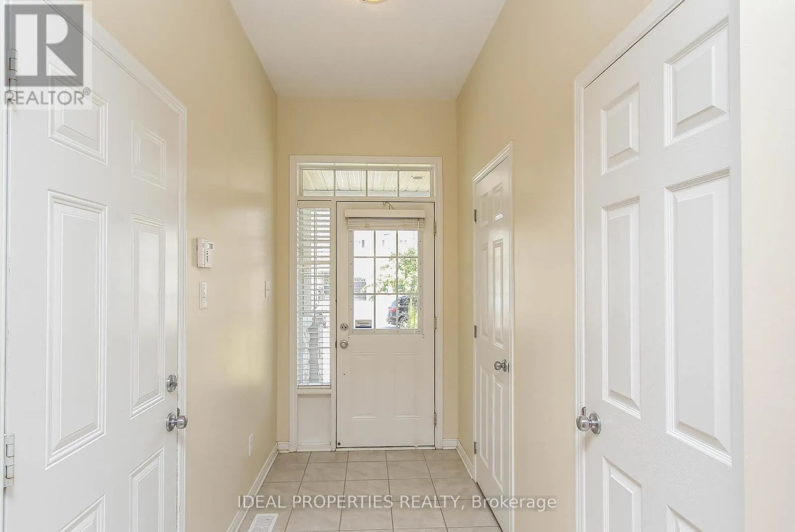 565 PEPPERVILLE CRESCENT