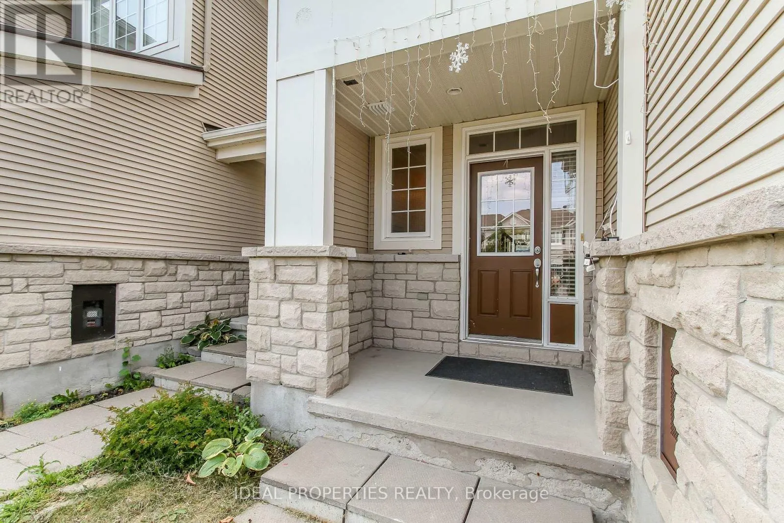 565 PEPPERVILLE CRESCENT