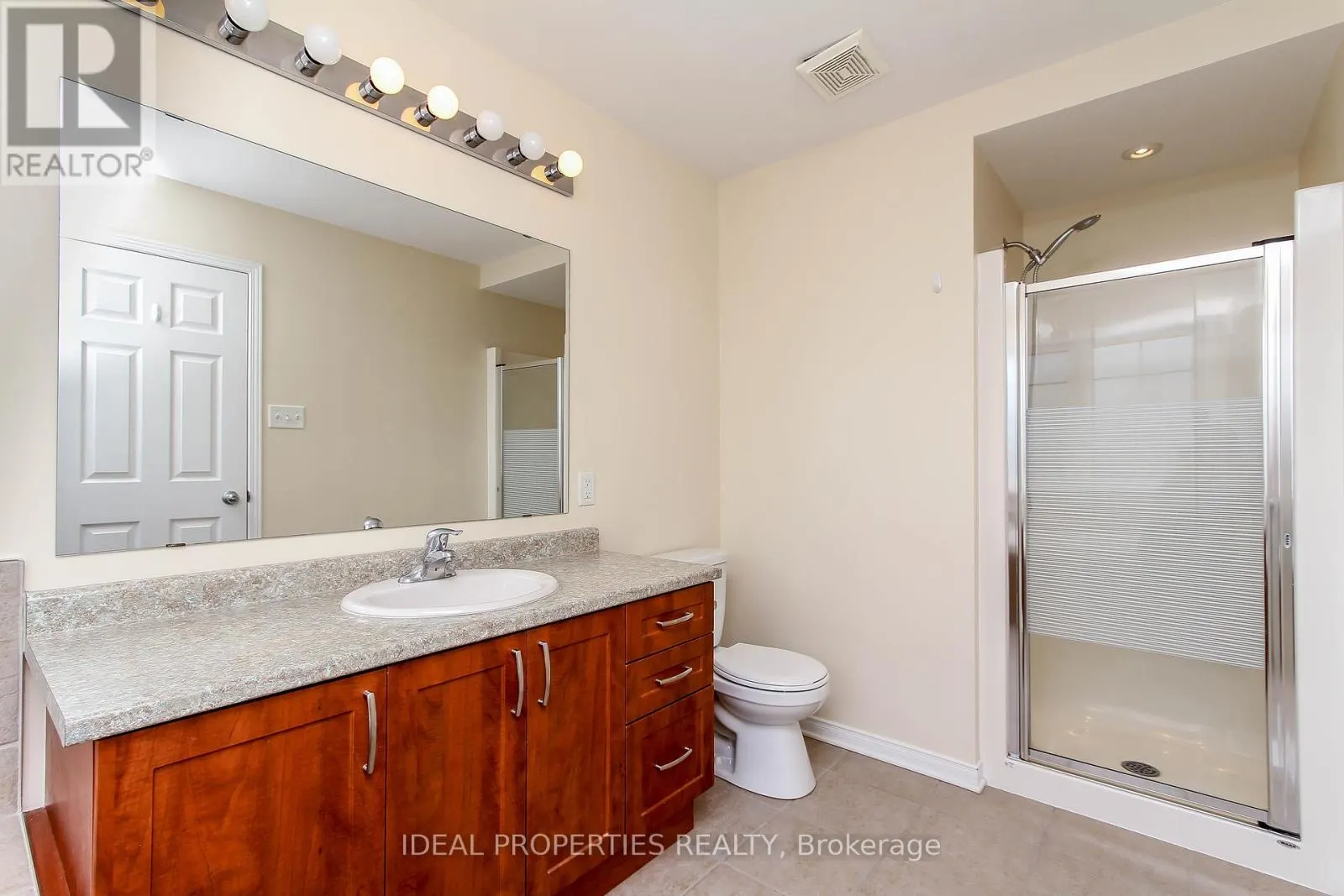 565 PEPPERVILLE CRESCENT