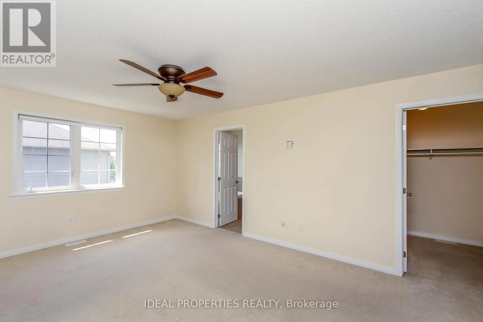 565 PEPPERVILLE CRESCENT