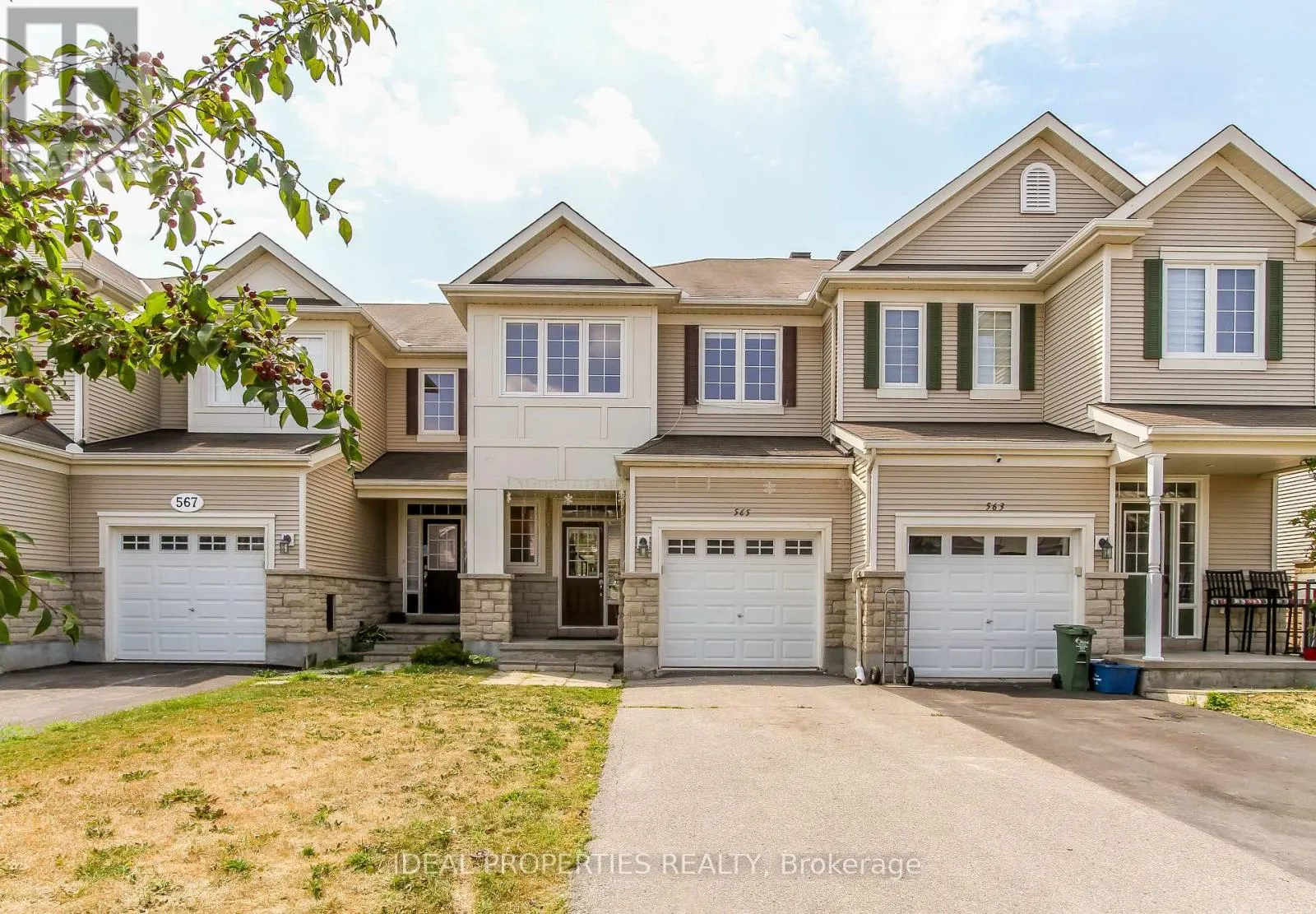 565 PEPPERVILLE CRESCENT