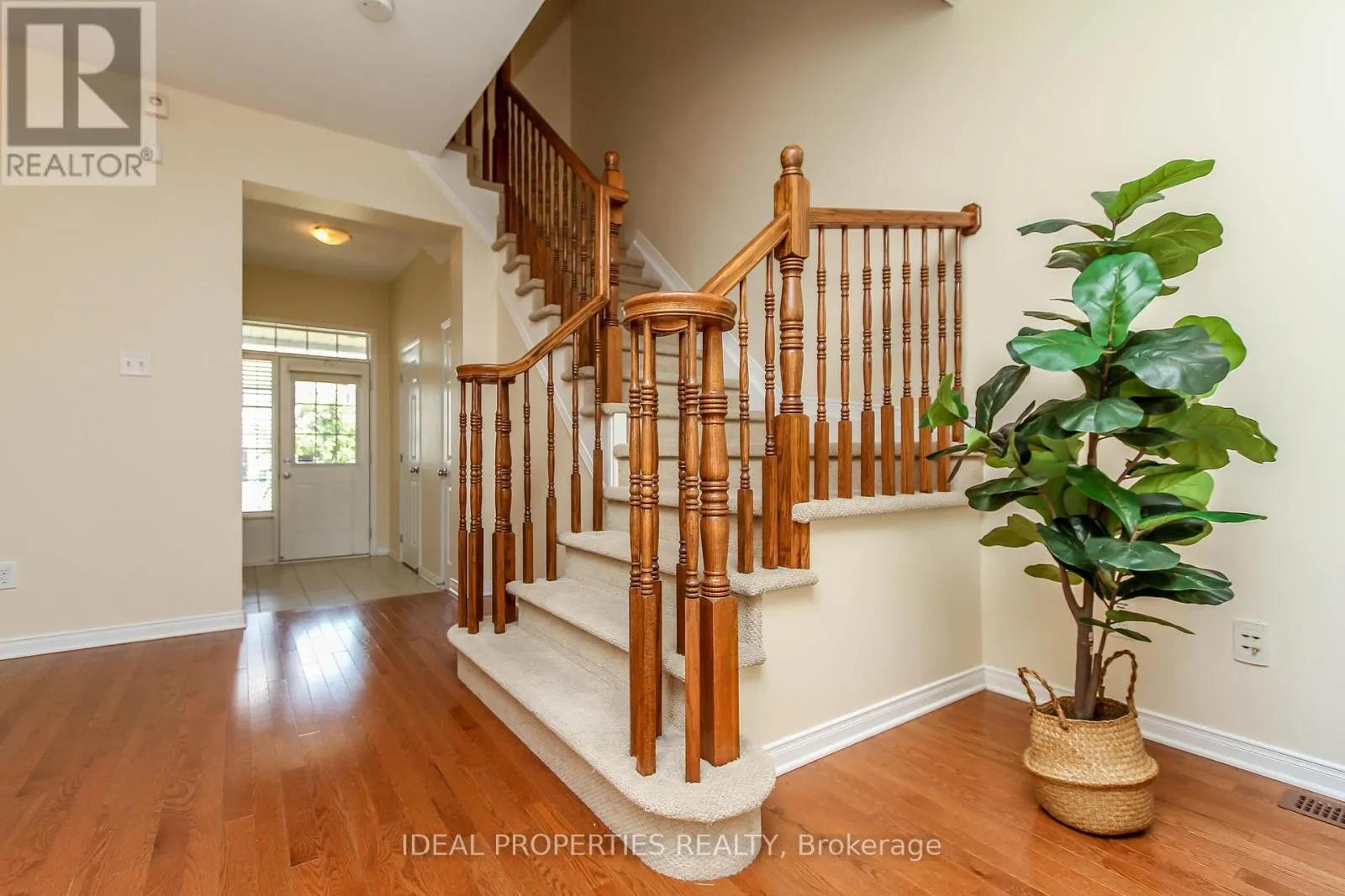 565 PEPPERVILLE CRESCENT